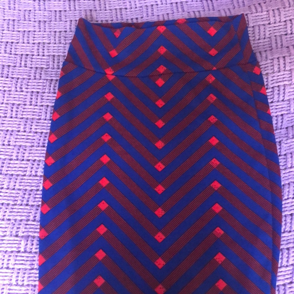 Navy blue and red lularoe pencil skirt